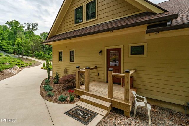 175 Lakeside Drive, Butler, TN 37640