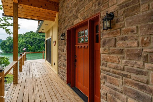 175 Lakeside Drive, Butler, TN 37640