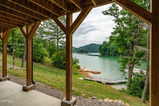 175 Lakeside Drive, Butler, TN 37640