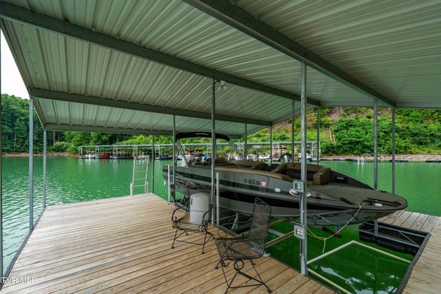 175 Lakeside Drive, Butler, TN 37640