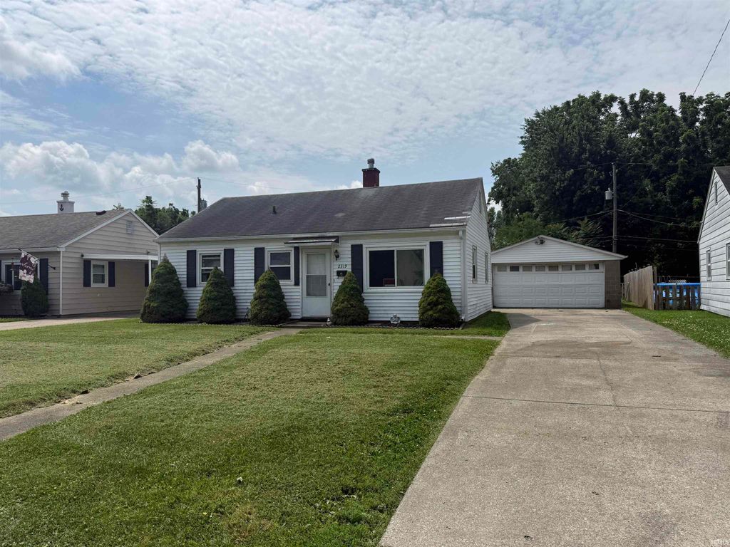 2319 Herbert Avenue, Evansville, IN 47714