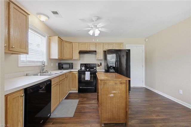602 Forest Park RD, Elizabeth City, NC 27909