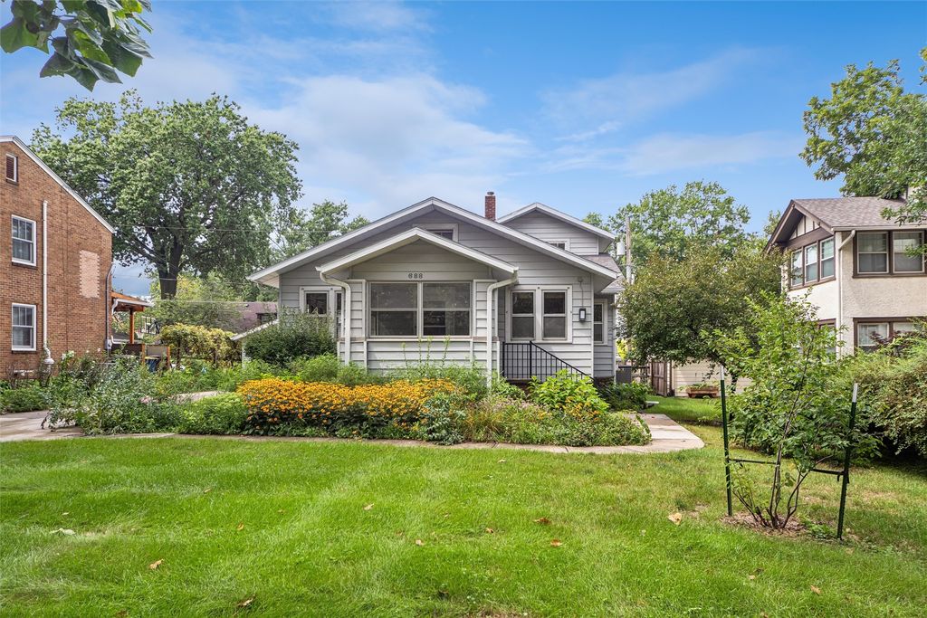 688 Polk Boulevard, Des Moines, IA 50312
