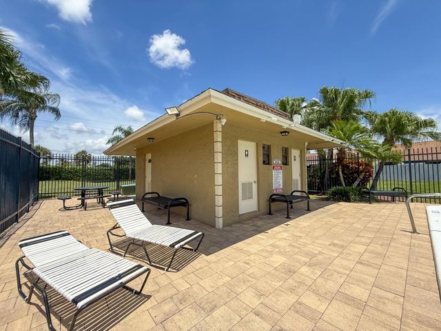 10295 Boca Bend W L2, Boca Raton, FL 33428