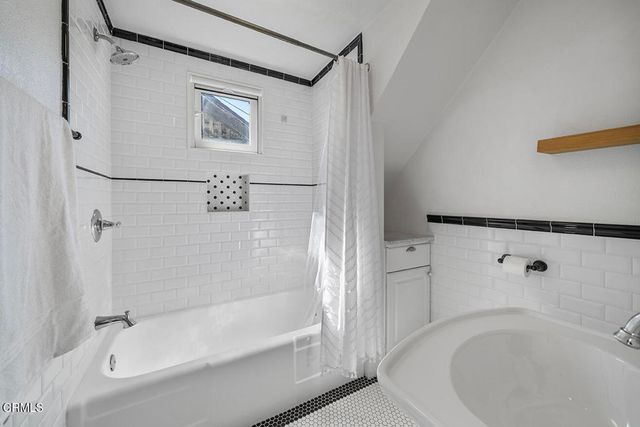 6119 Piedmont Avenue, Los Angeles, CA 90042