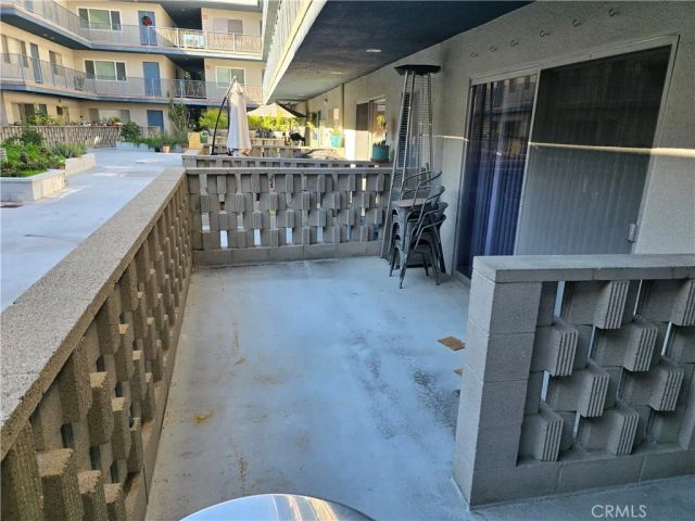 1126 N Central 105, Glendale, CA 91202