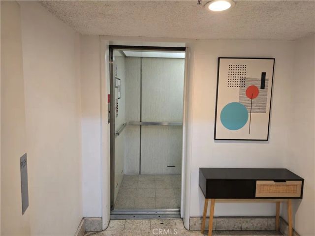 1126 N Central 105, Glendale, CA 91202