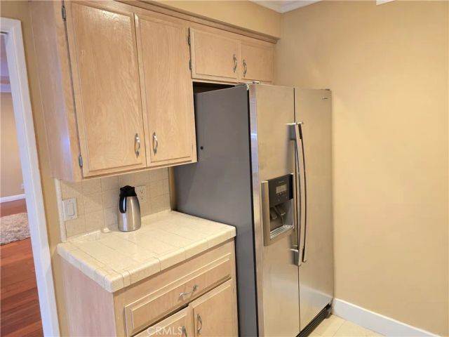 1126 N Central 105, Glendale, CA 91202