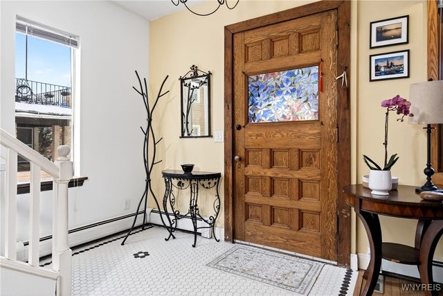 65 Russell Street, Buffalo, NY 14214