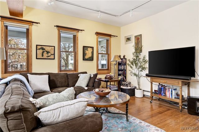 65 Russell Street, Buffalo, NY 14214