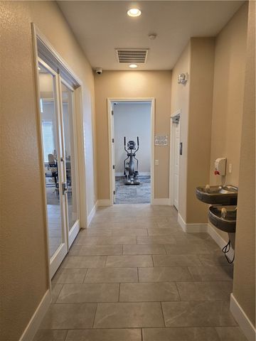 4437 Dover Straight Street 301, Las Vegas, NV 89115
