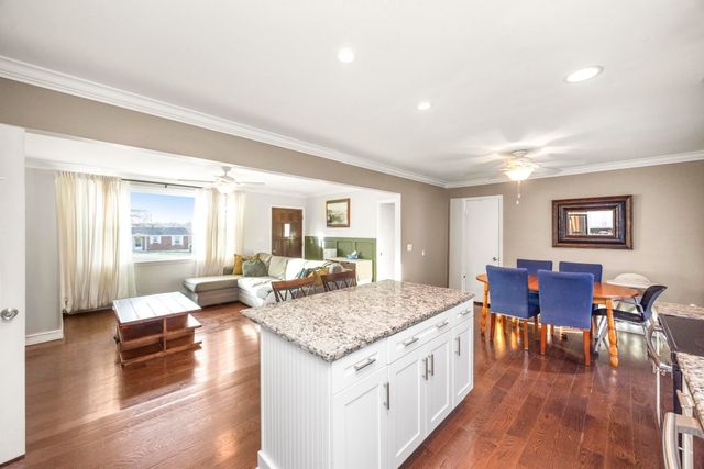 2013 Alpine Dr, Columbia, TN 38401