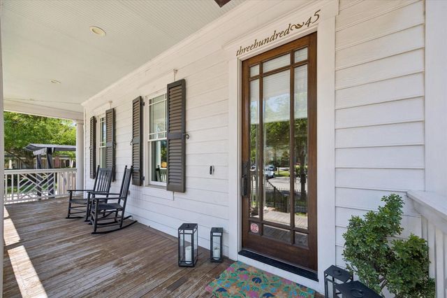 345 W 16th Street, Houston, TX 77008