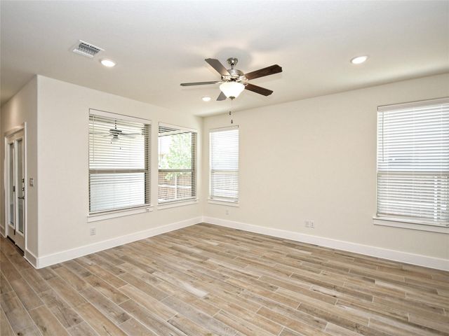 406 Parkline DR, Georgetown, TX 78626