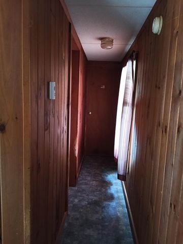 23 Deepwood Park, Brattleboro, VT 05301