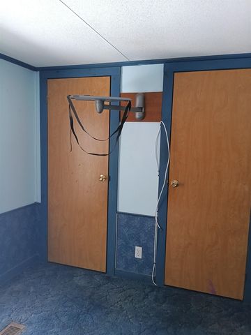 23 Deepwood Park, Brattleboro, VT 05301