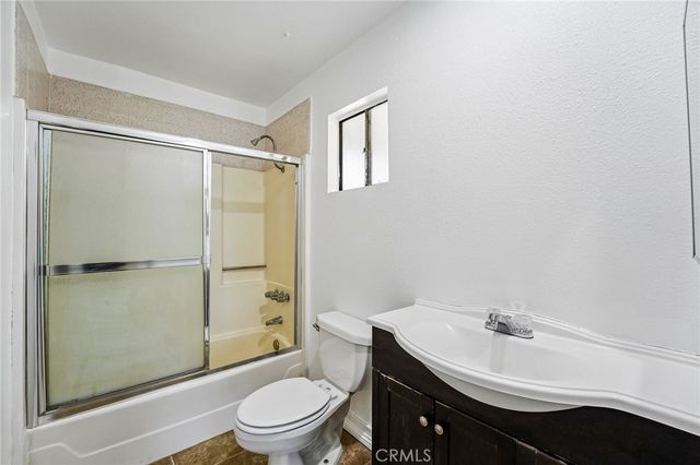 64903 Oakmount Avenue, Desert Hot Springs, CA 92240