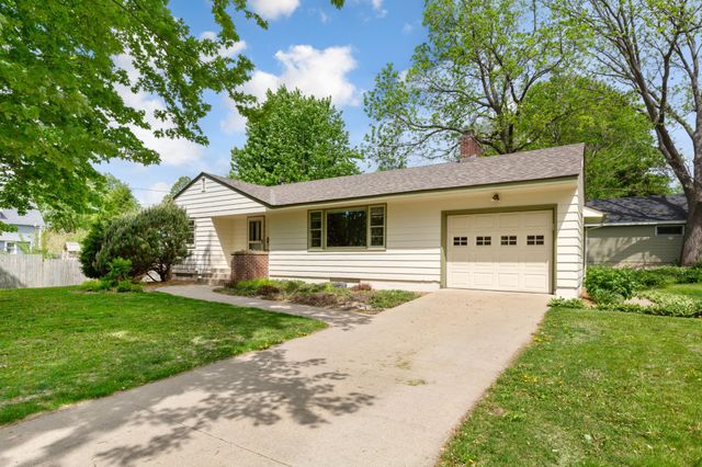 311 7th Street E, Northfield, MN 55057