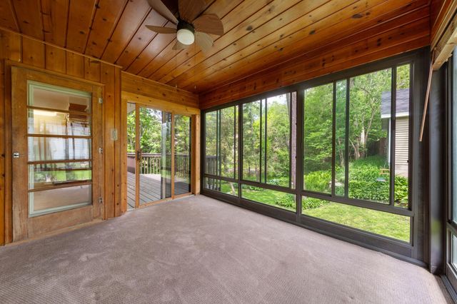 311 7th Street E, Northfield, MN 55057