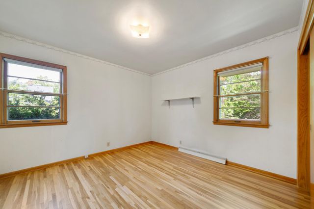 311 7th Street E, Northfield, MN 55057