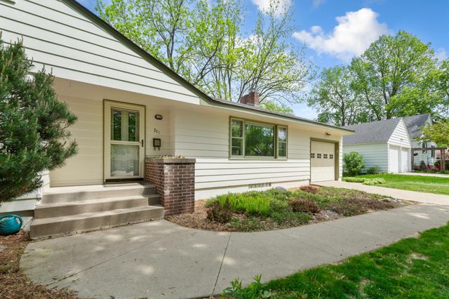 311 7th Street E, Northfield, MN 55057