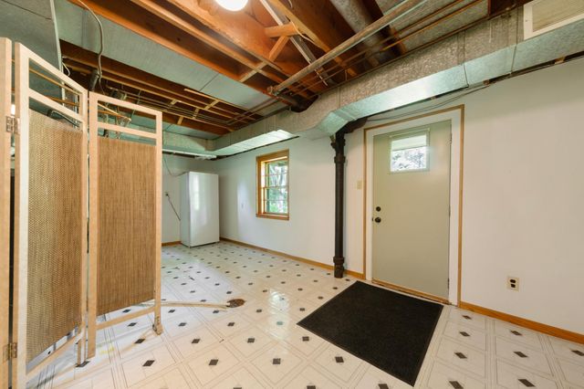 311 7th Street E, Northfield, MN 55057