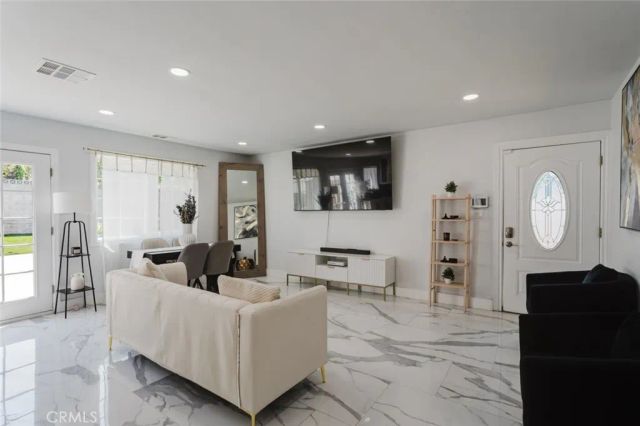 11900 Cometa Avenue, Pacoima, CA 91331