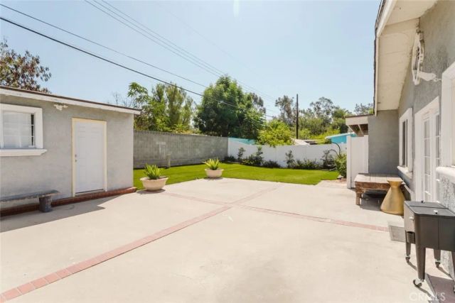 11900 Cometa Avenue, Pacoima, CA 91331