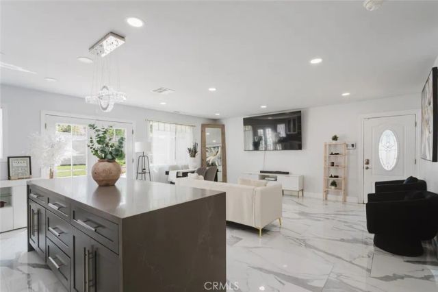 11900 Cometa Avenue, Pacoima, CA 91331