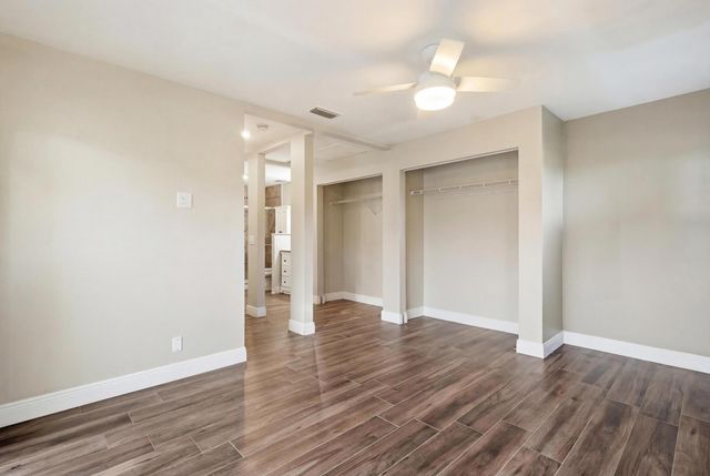 5694 Northpointe Lane, Boynton Beach, FL 33437