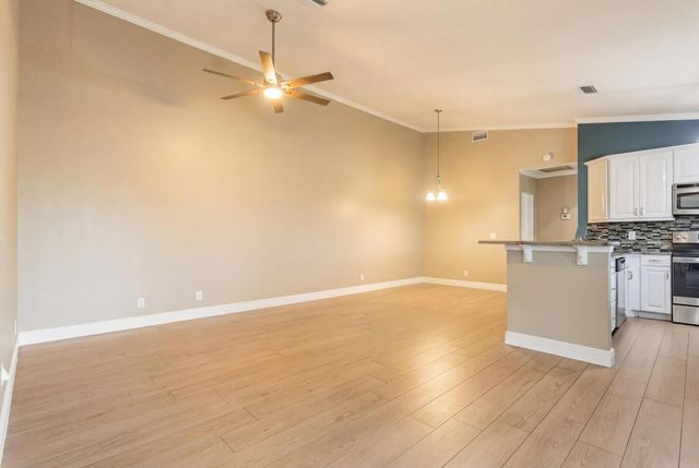 5694 Northpointe Lane, Boynton Beach, FL 33437