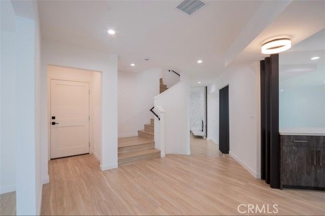 1346 N Stanley Avenue 1, Los Angeles, CA 90046