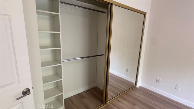 1211 N Columbus N, Glendale, CA 91202