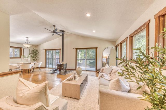 61 Southbank Road, Carmel Valley, CA 93924