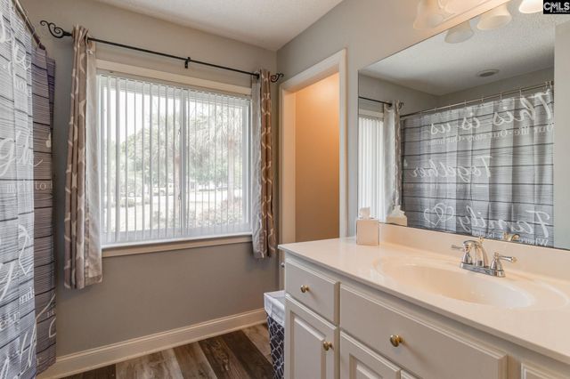 1037 Ridgeview Circle, Elgin, SC 29045