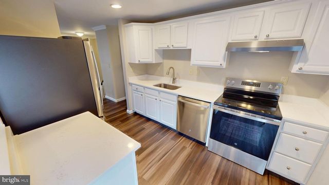 2352 IRONWOOD DR, Waldorf, MD 20601