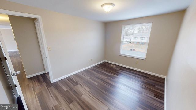 2352 IRONWOOD DR, Waldorf, MD 20601