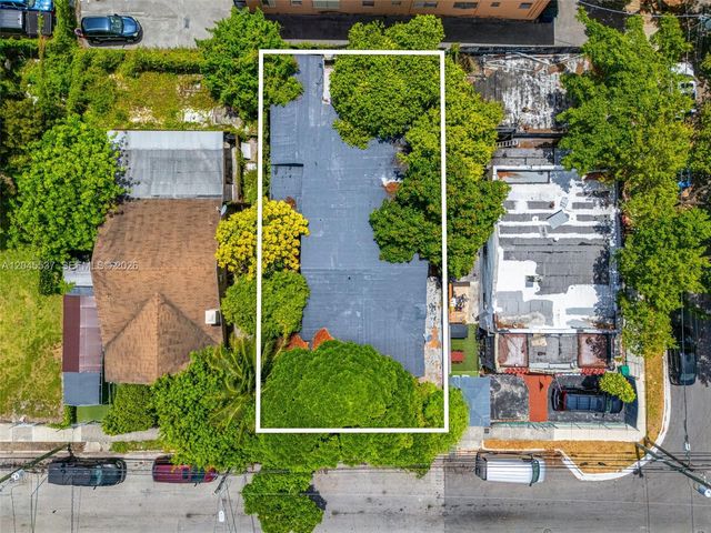 210 SW 13th Avenue, Miami, FL 33135