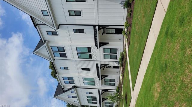 904 Billy O'Brien LN, Chesapeake, VA 23322