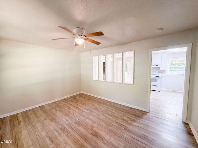 6220 Paylor Street, Mebane, NC 27302