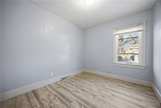 221 Newfield Street, Buffalo, NY 14207