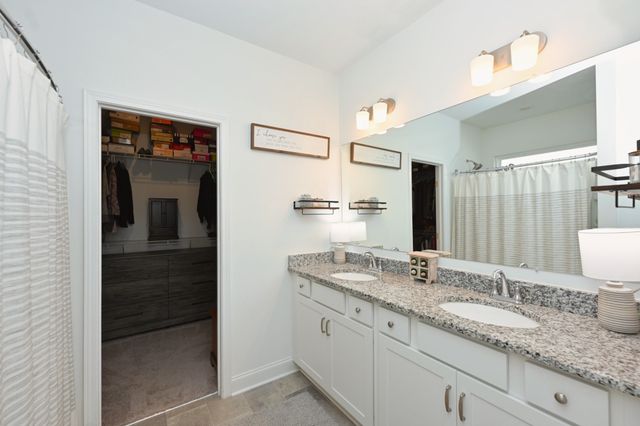 915 Nance Ln, Lebanon, TN 37087