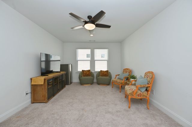 915 Nance Ln, Lebanon, TN 37087