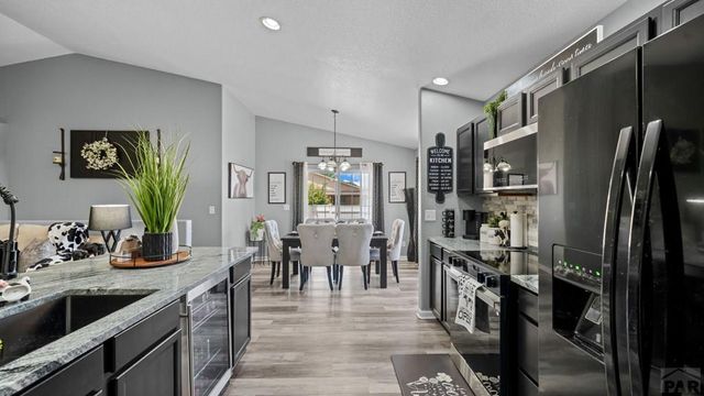 3929 Pronghorn Lane, Pueblo, CO 81005