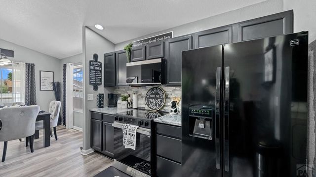 3929 Pronghorn Lane, Pueblo, CO 81005