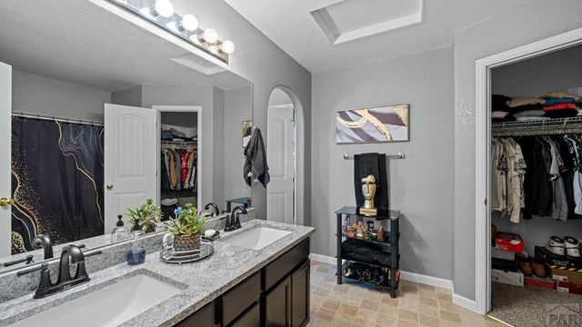 3929 Pronghorn Lane, Pueblo, CO 81005