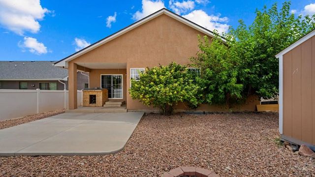 3929 Pronghorn Lane, Pueblo, CO 81005