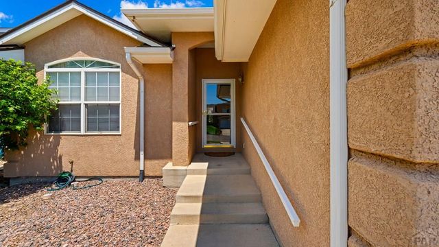 3929 Pronghorn Lane, Pueblo, CO 81005