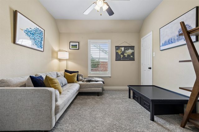 139 Country Lakes Drive, Argyle, TX 76226