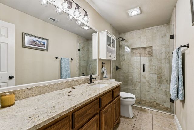 139 Country Lakes Drive, Argyle, TX 76226